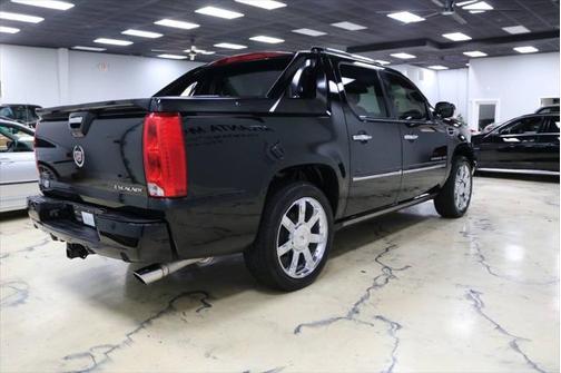2011 Cadillac Escalade EXT Premium