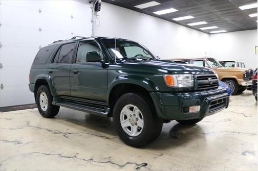 2000 Toyota 4Runner SR5 4WD
