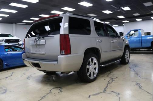 2007 Cadillac Escalade Base