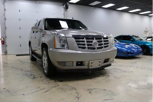 2007 Cadillac Escalade Base