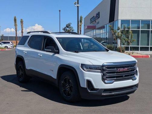 2021 GMC Acadia AT4