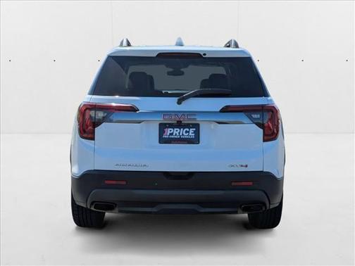 2021 GMC Acadia AT4