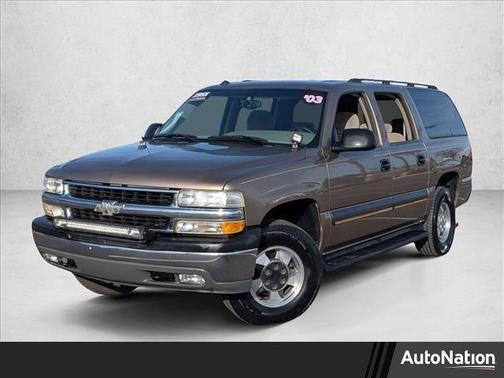 2003 Chevrolet Suburban LS
