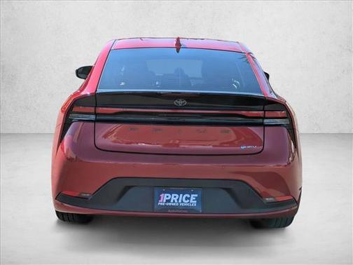 2024 Toyota Prius LE