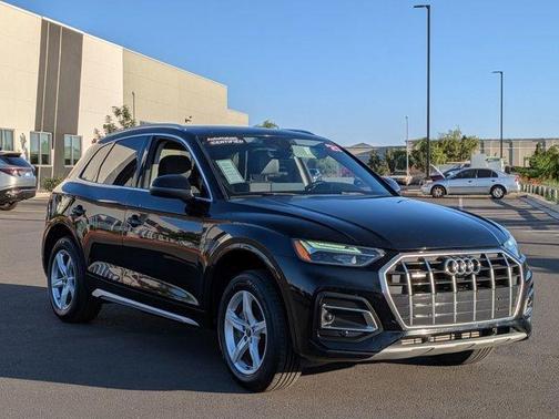 Brilliant Black 2021 Audi Q5 45 Premium