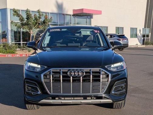 Brilliant Black 2021 Audi Q5 45 Premium
