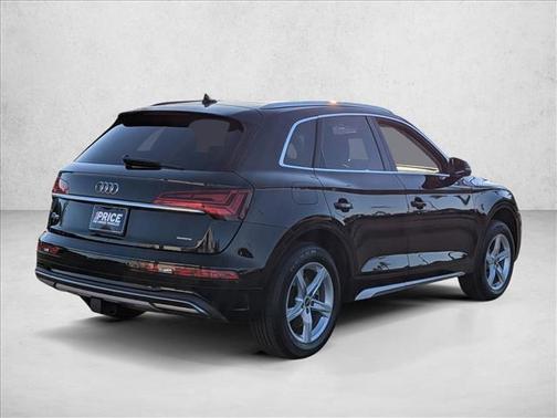 Brilliant Black 2021 Audi Q5 45 Premium