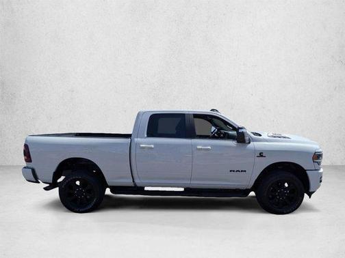 Bright White Clearcoat 2023 RAM 2500 Laramie