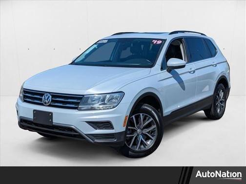2019 Volkswagen Tiguan 2.0T SE