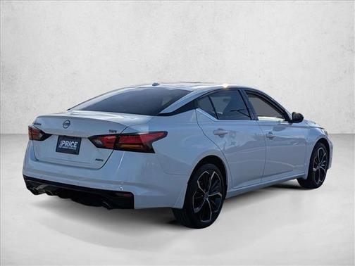 White 2025 Nissan Altima SR