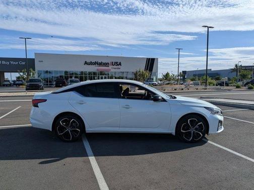 White 2025 Nissan Altima SR