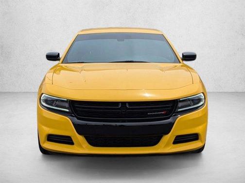 Yellow Jacket Clearcoat 2017 Dodge Charger SE