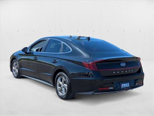 2022 Hyundai SONATA SE