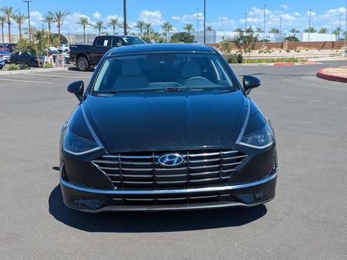 2022 Hyundai SONATA SE