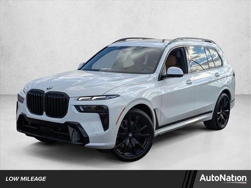 2025 BMW X7 xDrive40i