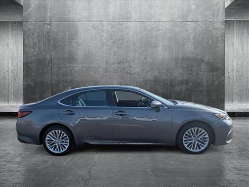 2017 Lexus ES 350 Base