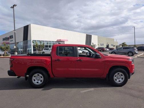 2023 Nissan Frontier S