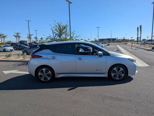 2018 Nissan Leaf SL