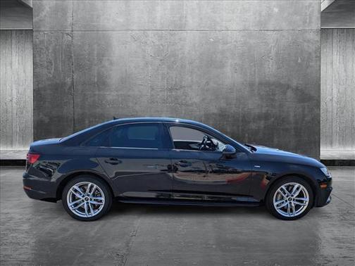 2017 Audi A4 Season of Audi Premium