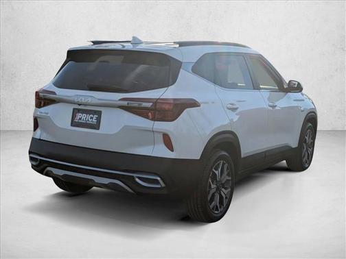 2022 Kia Seltos EX