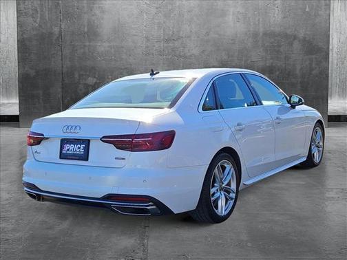 2022 Audi A4 45 S line Premium Plus