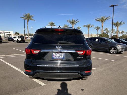 2016 INFINITI QX60 Base