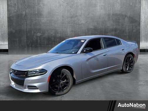 2016 Dodge Charger SE