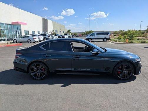 2022 Genesis G70 3.3T