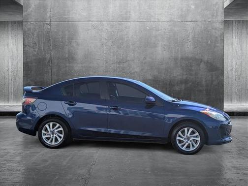 2013 Mazda Mazda3 i Touring