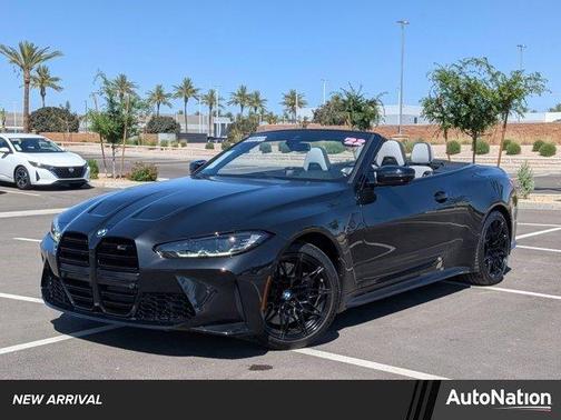 Black Sapphire Metallic 2022 BMW M4 Competition xDrive