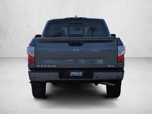 2023 Nissan Titan SV