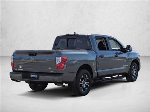2023 Nissan Titan SV