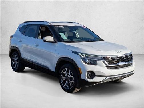 2022 Kia Seltos EX