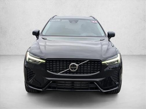 2024 Volvo XC60 Recharge Plug-In Hybrid T8 Ultimate Dark Theme