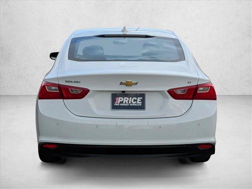 Summit White 2024 Chevrolet Malibu LT