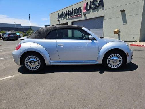 2015 Volkswagen Beetle 1.8T