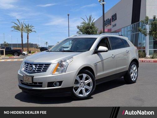 Silver Coast Metallic 2014 Cadillac SRX Performance Collection