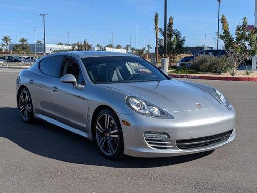 2012 Porsche Panamera 4