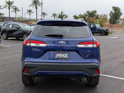 2025 Toyota Corolla Cross LE