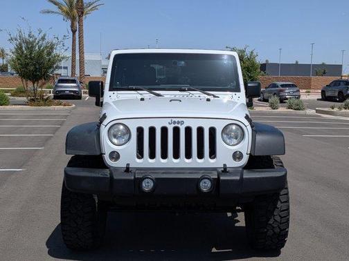 Bright White Clearcoat 2014 Jeep Wrangler Unlimited Sport