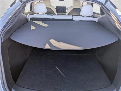 White 2023 Tesla Model Y Long Range