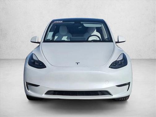 White 2023 Tesla Model Y Long Range