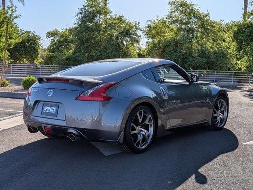 Gun Metallic 2017 Nissan 370Z Sport