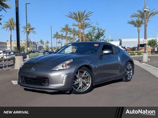 Gun Metallic 2017 Nissan 370Z Sport