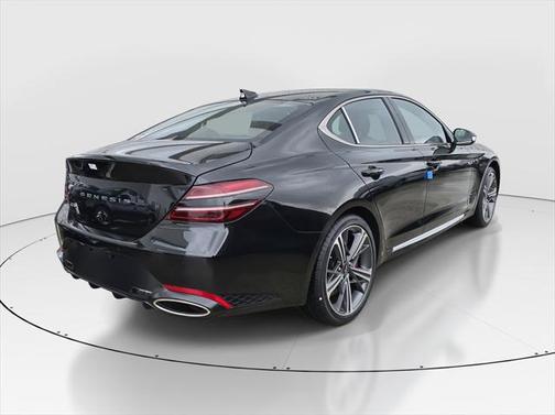 2025 Genesis G70 2.5T RWD