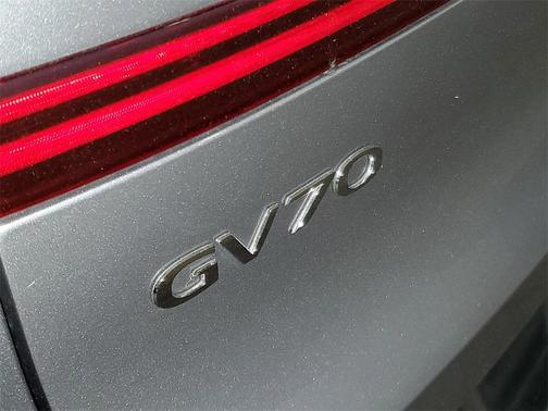 2025 Genesis GV70 2.5T AWD
