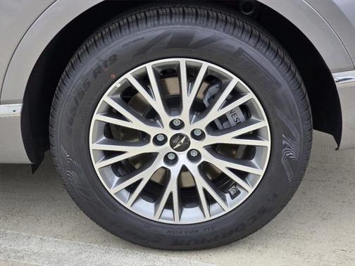2025 Genesis GV80 2.5T