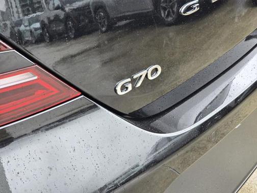 2025 Genesis G70 2.5T RWD