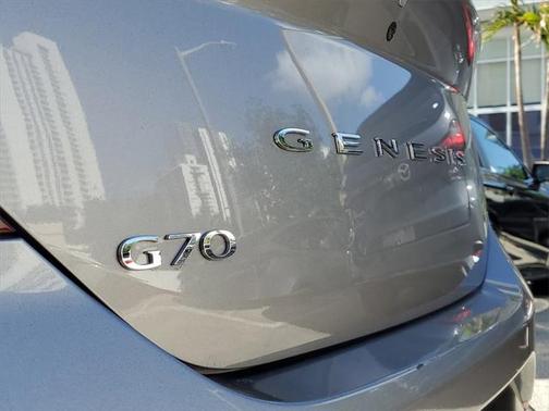 2024 Genesis G70 2.5T RWD