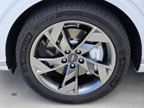 2025 Genesis Electrified GV70 Advanced
